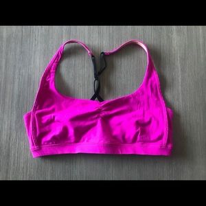 Lululemon Hot n Sweaty Bra - Paris Pink